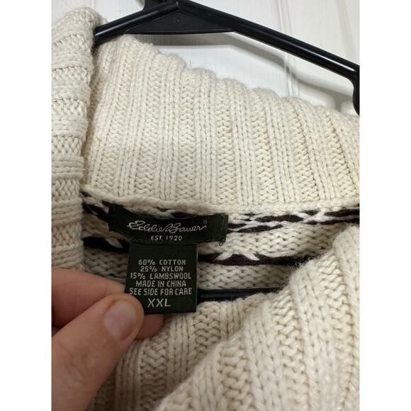 Women's Eddie Bauer Wool Fair Isle Reindeer Cowl Neck Sweater in White size XXL - Picture 2 of 3